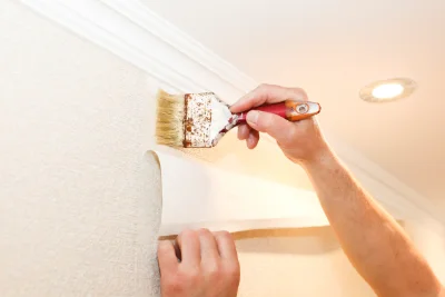 Pose de papier peint à Corsaint — revêtements muraux et toiles de verre